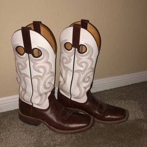 Tony Lama Boots. Size 7B